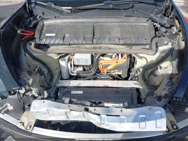 Tesla Model Y Performance Dual Motor All-wheel Drive Image 7