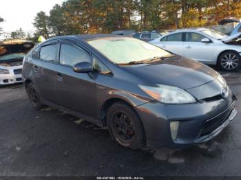  Salvage Toyota Prius
