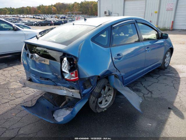 Toyota Prius Image 10