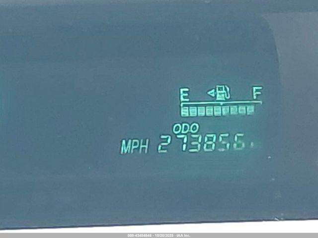 Toyota Prius Image 14