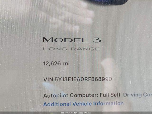 Tesla Model 3 Image 17