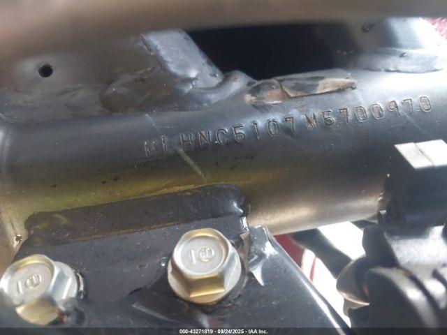 Honda Cbr300 R Image 7