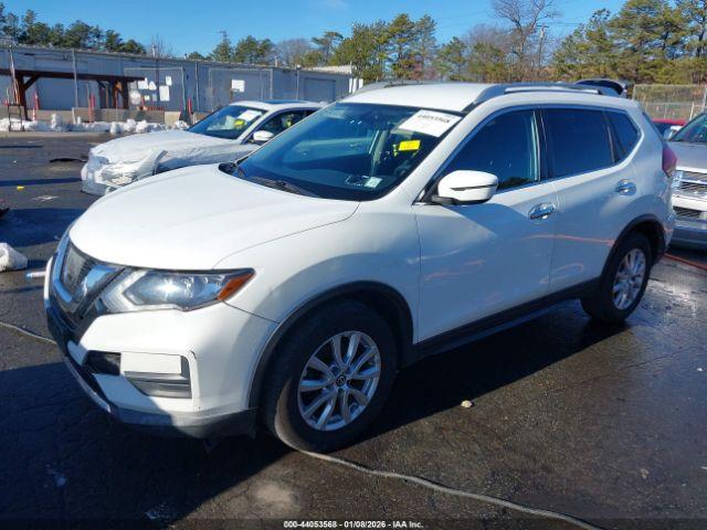 Nissan Rogue Sv Image 4