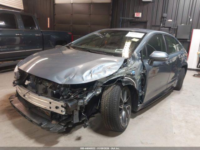 Toyota Corolla Se Image 13