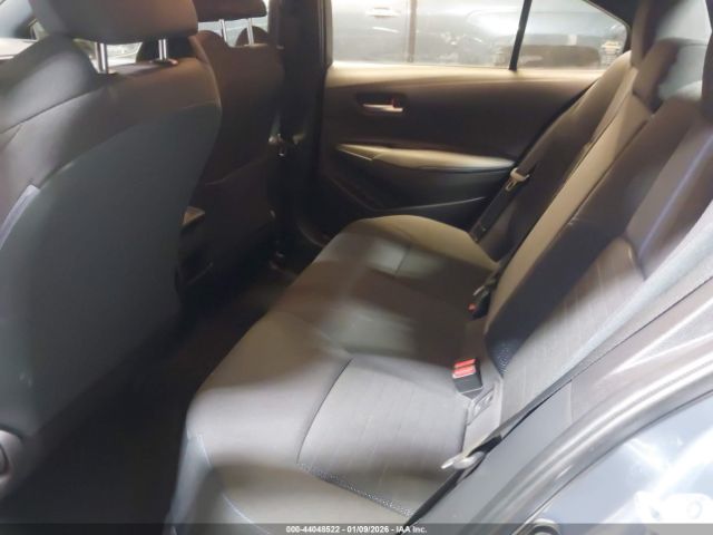 Toyota Corolla Se Image 14