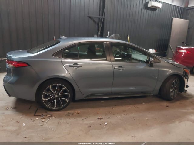 Toyota Corolla Se Image 18