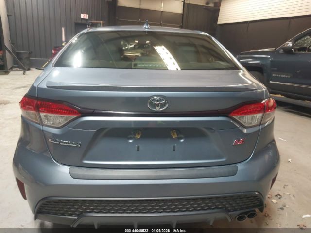 Toyota Corolla Se Image 17