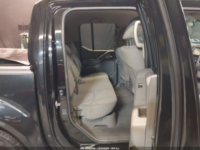 Nissan Frontier Sv Image 8
