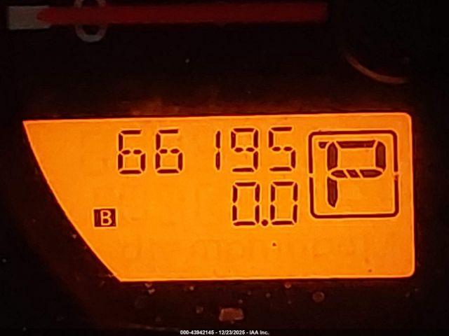 Nissan Frontier Sv Image 15