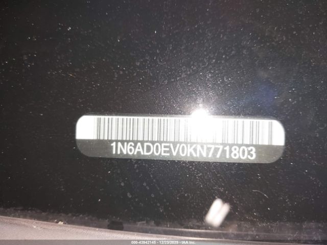 Nissan Frontier Sv Image 14