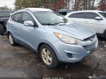  Salvage Hyundai TUCSON