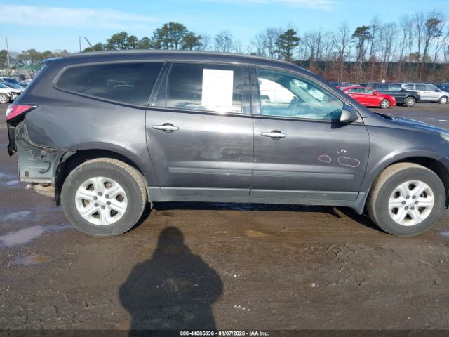 Chevrolet Traverse Ls Image 14