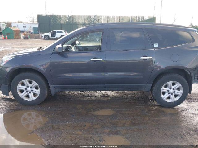 Chevrolet Traverse Ls Image 12