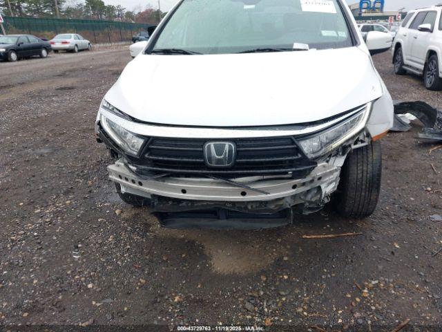 Honda Odyssey Ex Image 11