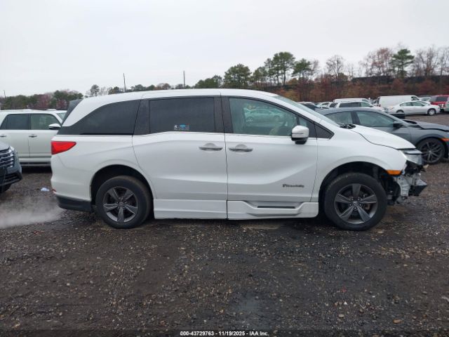 Honda Odyssey Ex Image 15