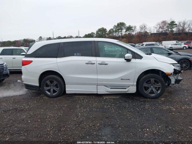Honda Odyssey Ex Image 15