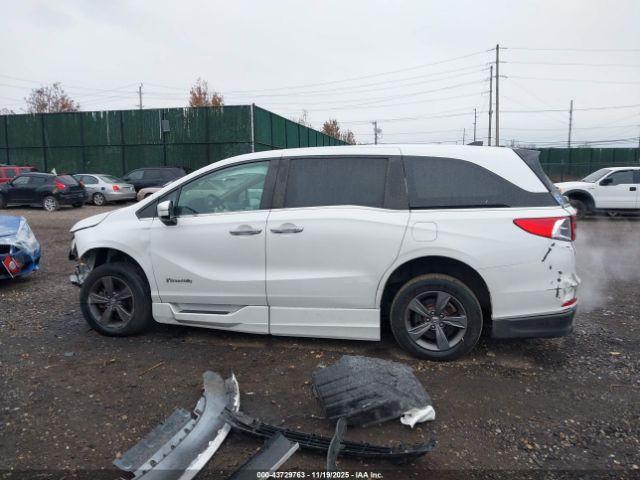 Honda Odyssey Ex Image 12