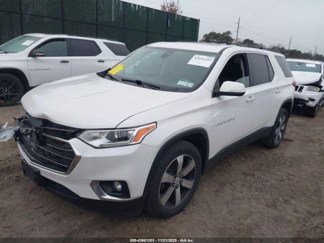 Chevrolet Traverse Awd Lt Leather Image 2