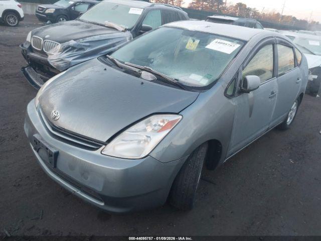 Toyota Prius Image 2