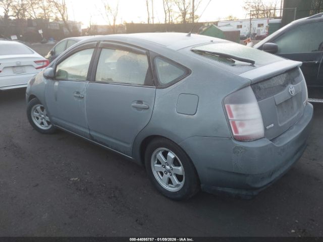 Toyota Prius Image 8