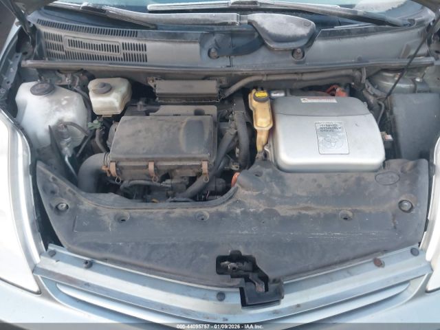 Toyota Prius Image 12