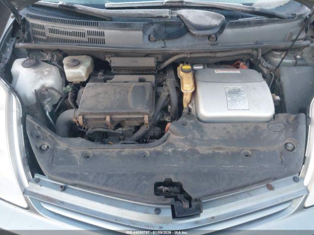 Toyota Prius Image 12