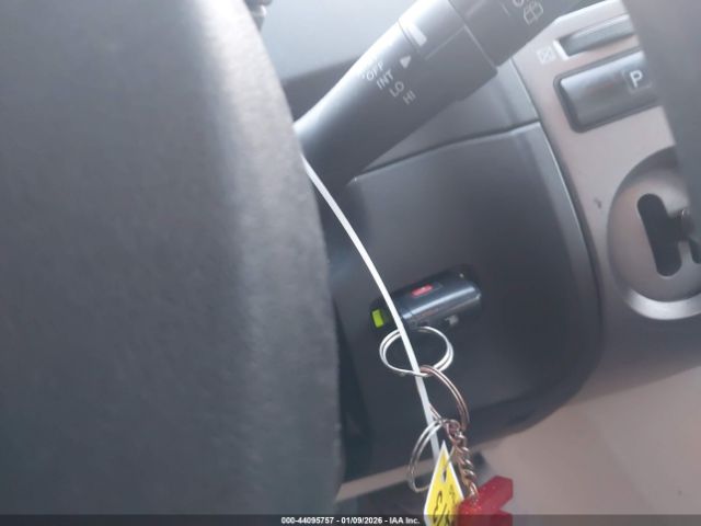 Toyota Prius Image 7