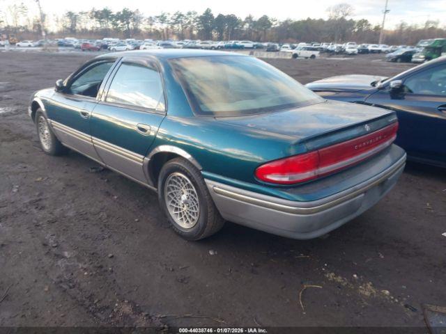 Chrysler Concorde Image 10