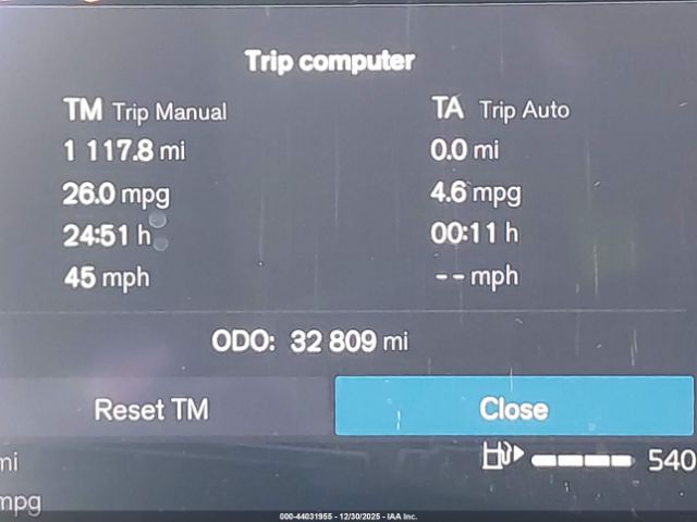 Volvo S60 B5 Core Dark Theme Image 7